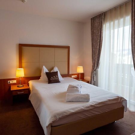 Hotel Martinerhof San Lorenzo di Sebato Εξωτερικό φωτογραφία
